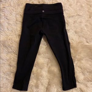 Lululemon Cropped Pants